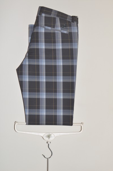 Cross Hose Chino Tartan